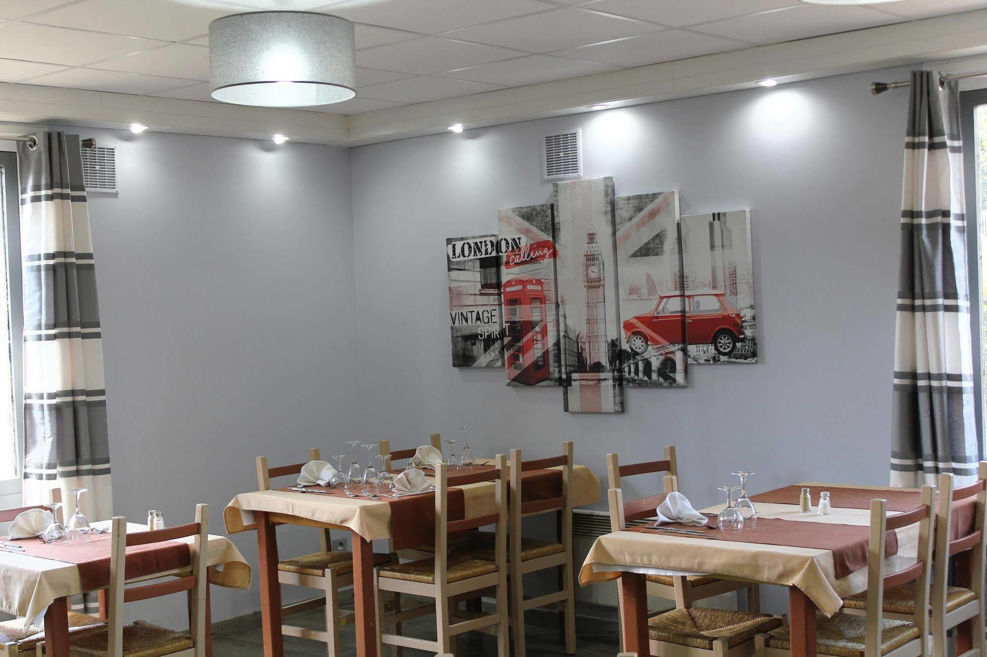 Contact Hotel Restaurant La Chaumiere Entre Orgeval Et Flins A13 Sortie 8 Ле-Мюро Екстер'єр фото